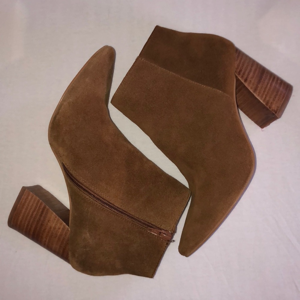Steve Madden suede cognac ankle bootie